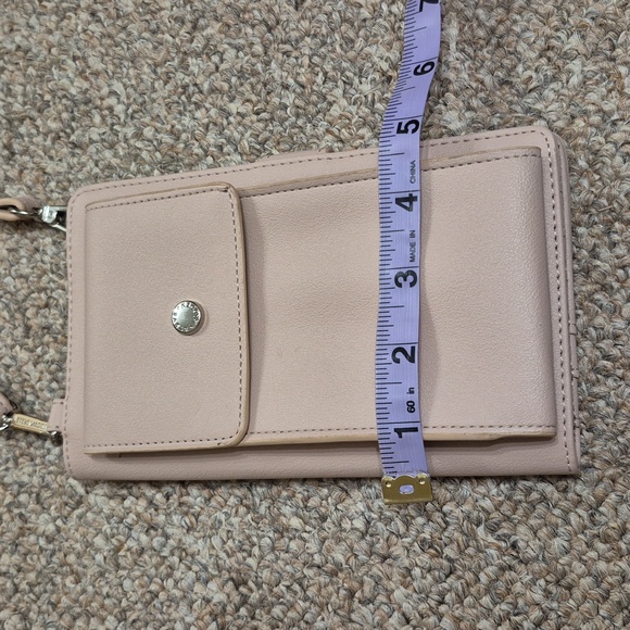 Steve Madden Light Pink Wallet Crossbody Purse EUC - Picture 7 of 10